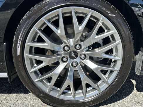 Used 2024 Ford Mustang GT Premium RWD image 11
