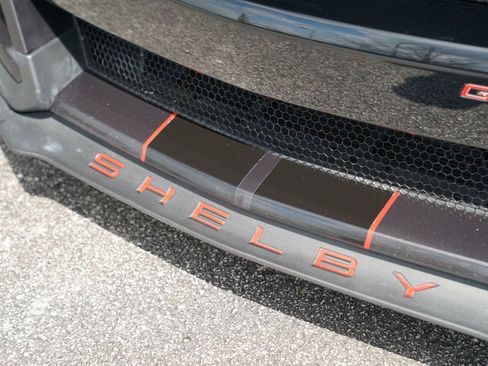 Used 2022 Ford Mustang Shelby GT500 w/ Technology Package RWD image 38