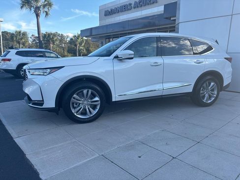 New 2026 Acura MDX SH-AWD image 2