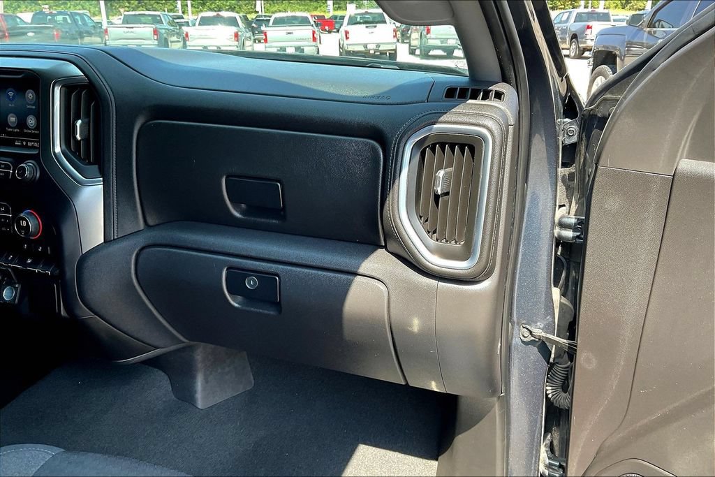 Used 2021 Chevrolet Silverado 1500 LT w/ Safety Package RWD image 16