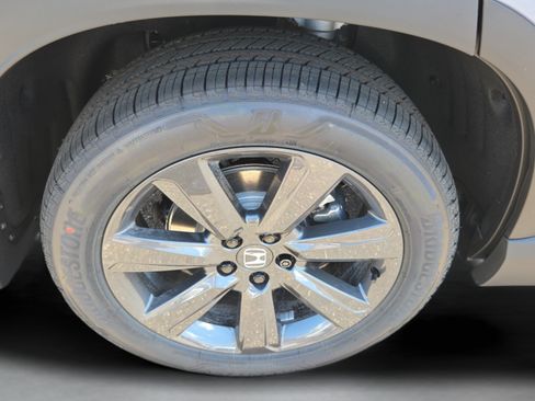New 2026 Honda Pilot Sport image 30