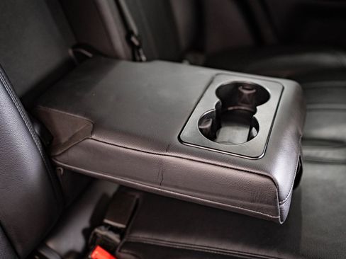 Used 2023 Land Rover Range Rover Evoque R-Dynamic SE image 44