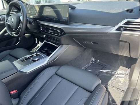 Used 2025 BMW 430i xDrive w/ Premium Package image 13