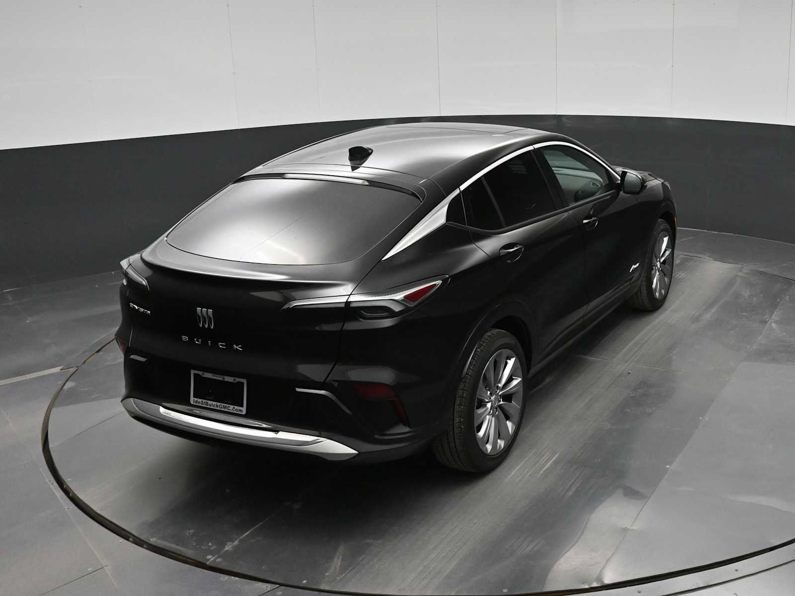 New 2026 Buick Envista Avenir FWD image 14