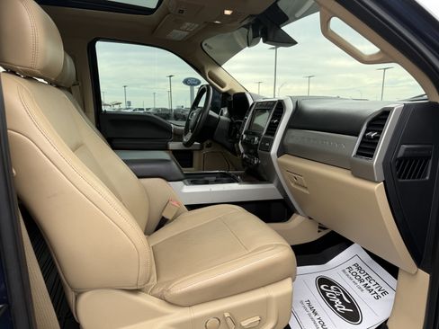 Used 2019 Ford F250 Lariat w/ Lariat Ultimate Package AWD/4WD image 10
