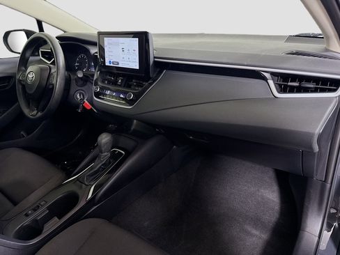 Used 2024 Toyota Corolla LE FWD image 29