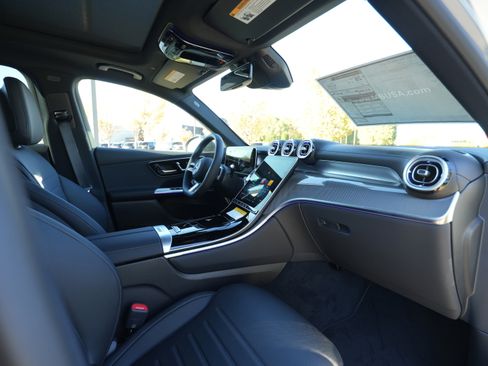 New 2026 Mercedes-Benz GLC 300 4MATIC image 36