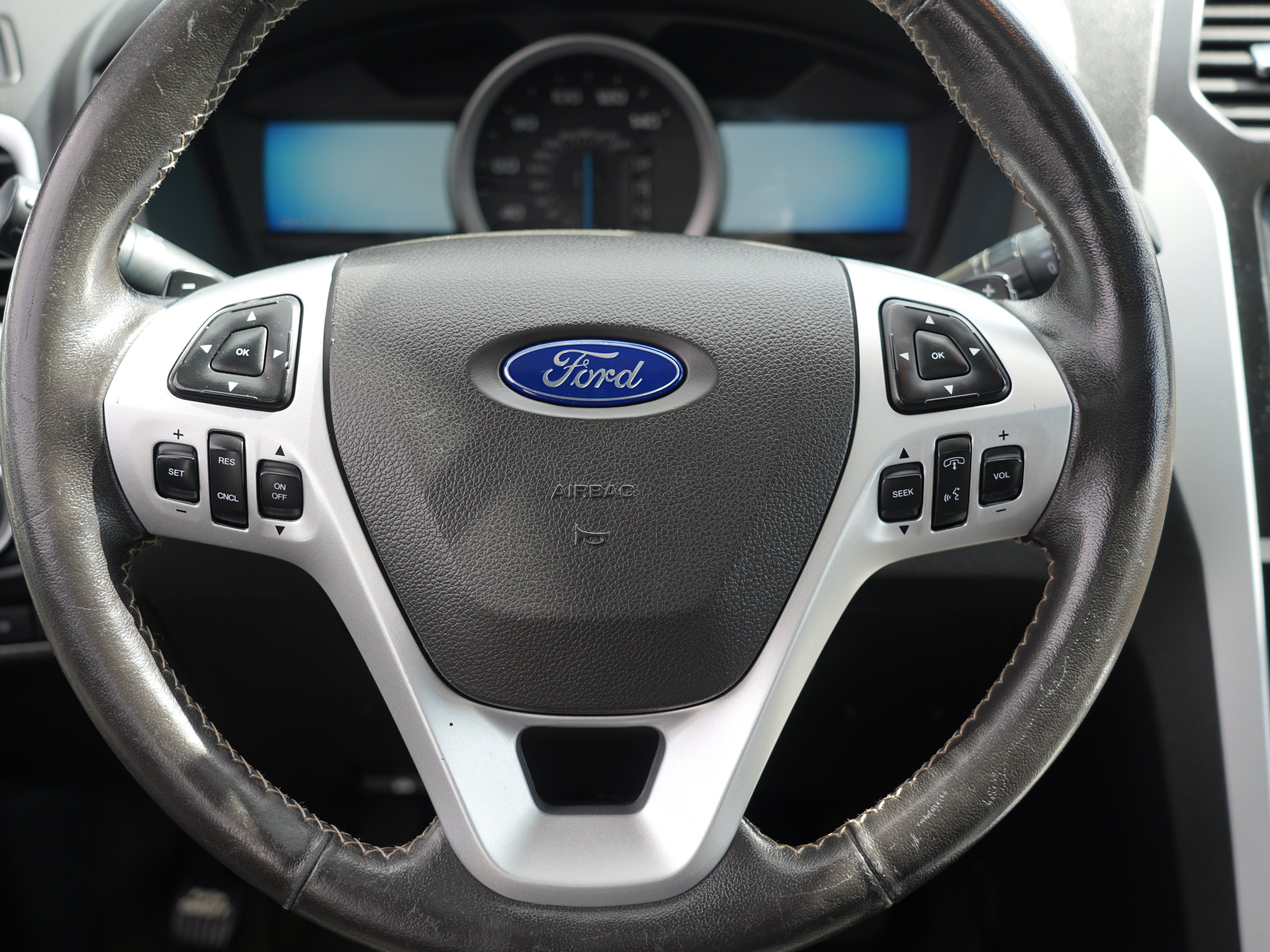 Used 2015 Ford Explorer Sport AWD/4WD image 24