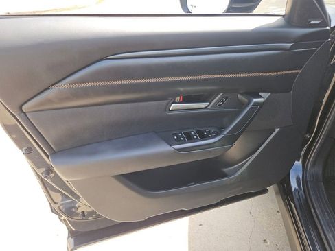 Used 2025 MAZDA CX-50 AWD 2.5 Hybrid w/ Premium Pkg image 14