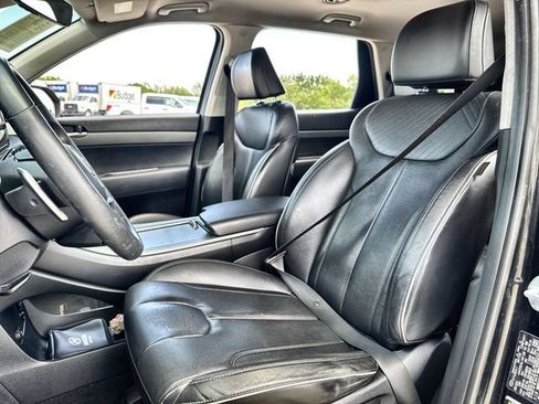 Used 2023 Hyundai Palisade SEL w/ Cargo Package FWD image 11