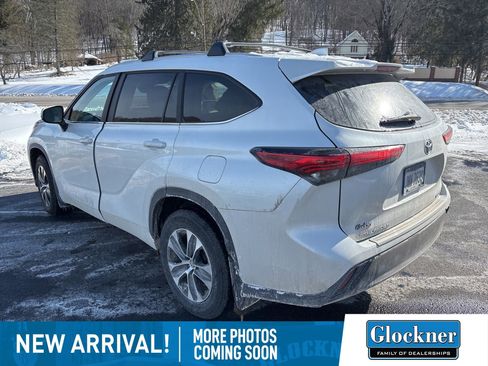 Used 2023 Toyota Highlander L image 5