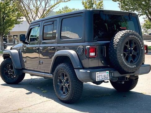 Used 2020 Jeep Wrangler Unlimited Sport AWD/4WD image 11
