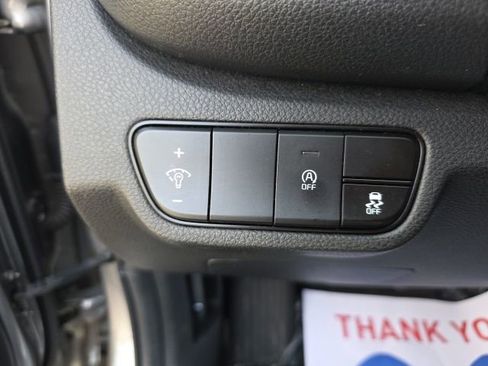 Used 2024 Kia Seltos S image 12