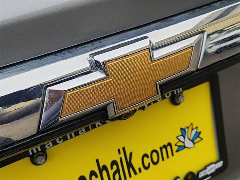 Certified 2023 Chevrolet Traverse LT image 29