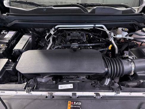 Used 2026 Chevrolet Colorado Z71 w/ Z71 Convenience Package 2 AWD/4WD image 32