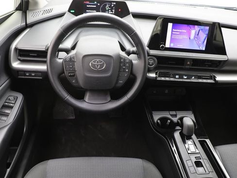 Used 2024 Toyota Prius LE image 13