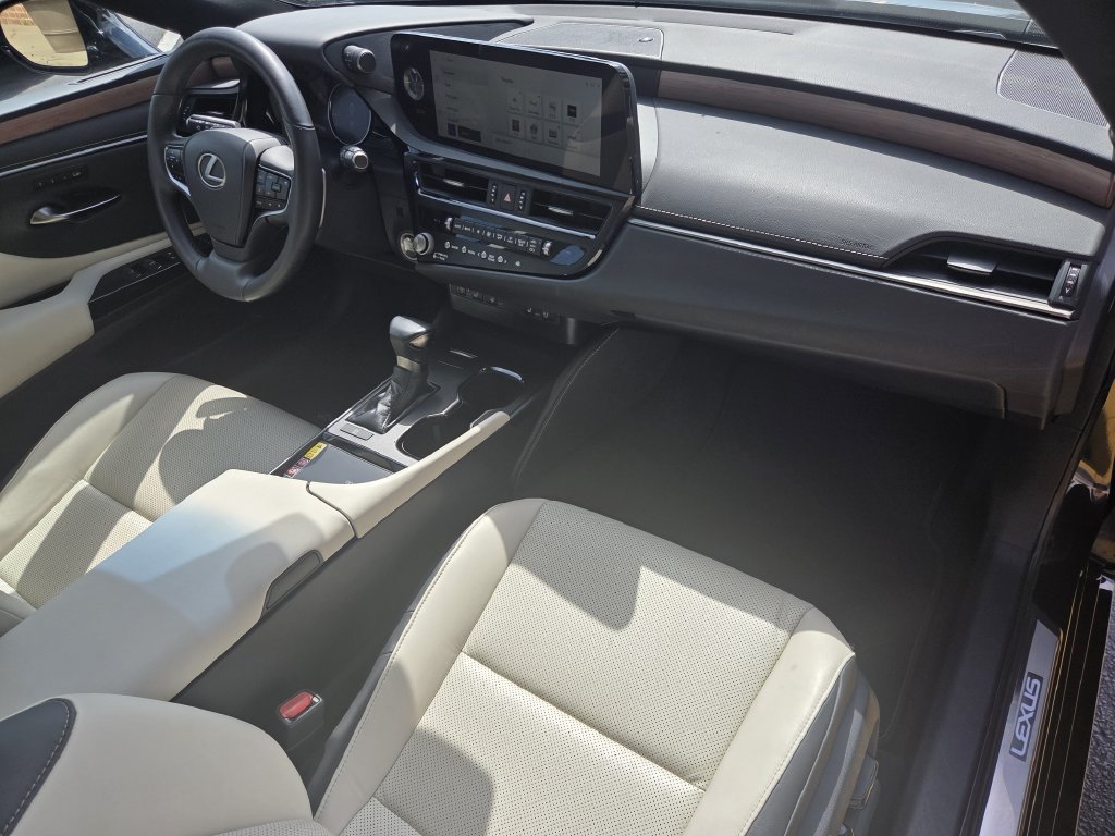 Used 2023 Lexus ES 350 w/ Premium Package FWD image 31