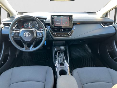 Used 2020 Toyota Corolla LE image 12