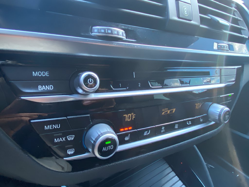 Used 2019 BMW X4 xDrive30i w/ Convenience Package AWD/4WD image 24