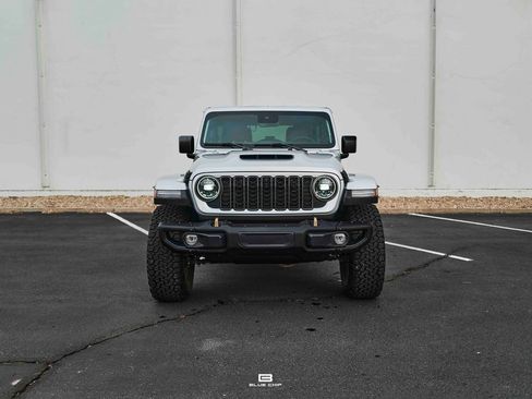 Used 2024 Jeep Wrangler Unlimited Rubicon 392 AWD/4WD image 21