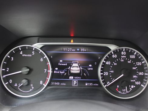 Certified 2022 Nissan Sentra SV image 24