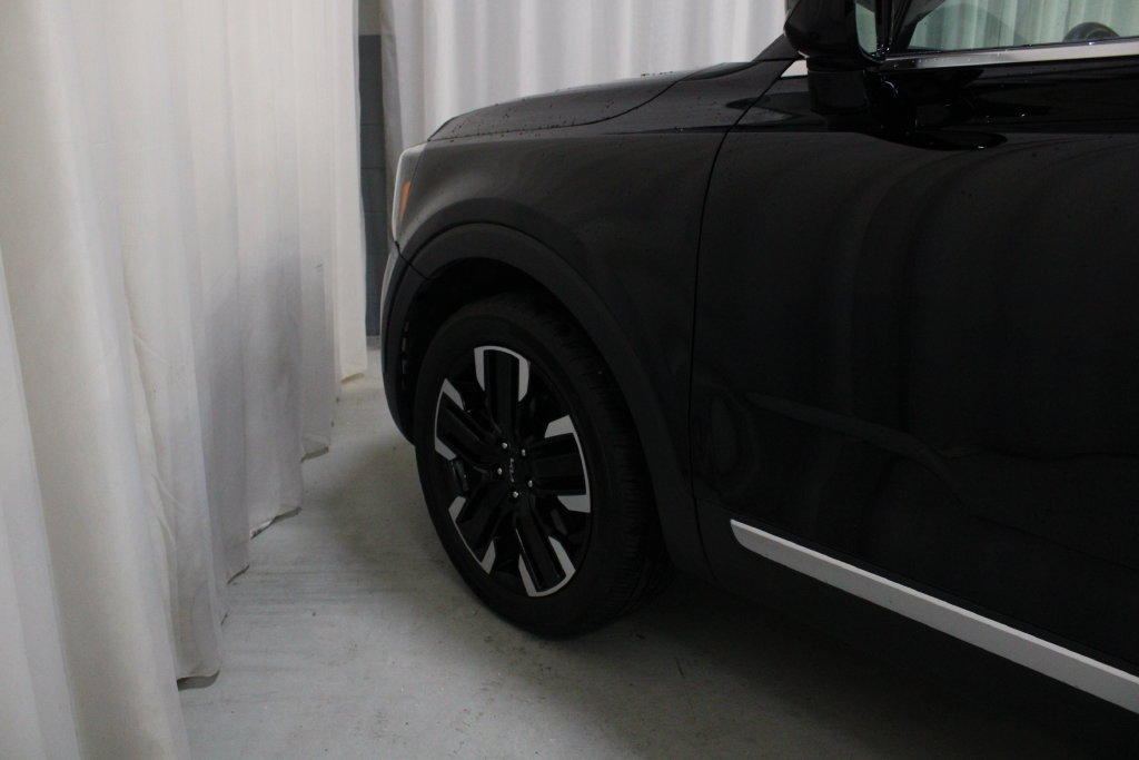Used 2023 Kia Telluride SX AWD/4WD image 34
