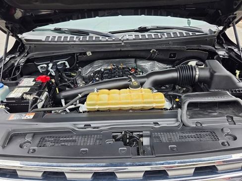 Used 2021 Ford Expedition XLT RWD image 23
