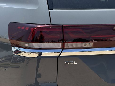 New 2026 Volkswagen Atlas SEL Premium R-Line AWD/4WD image 13