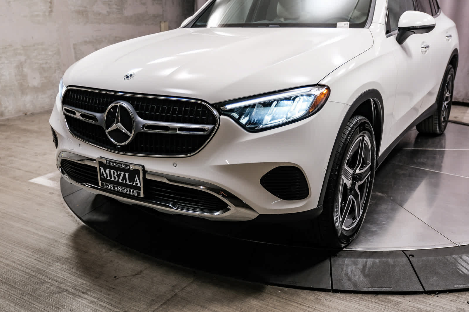 Certified 2026 Mercedes-Benz GLC 300 image 11