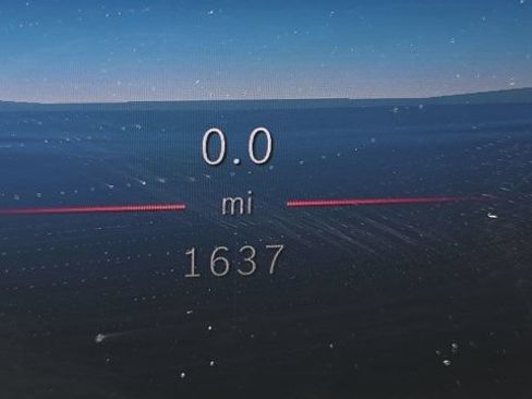 Used 2025 Mercedes-Benz GLC 300 image 39