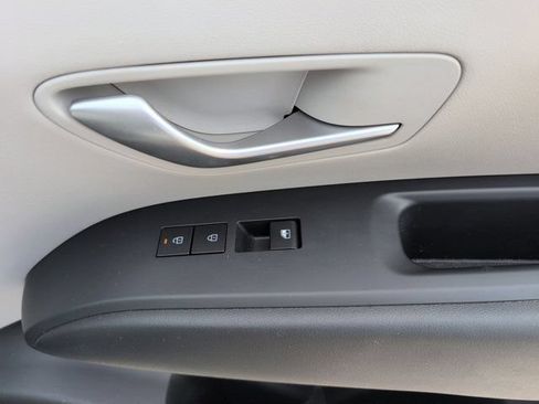 Used 2025 Hyundai Tucson SEL FWD image 33