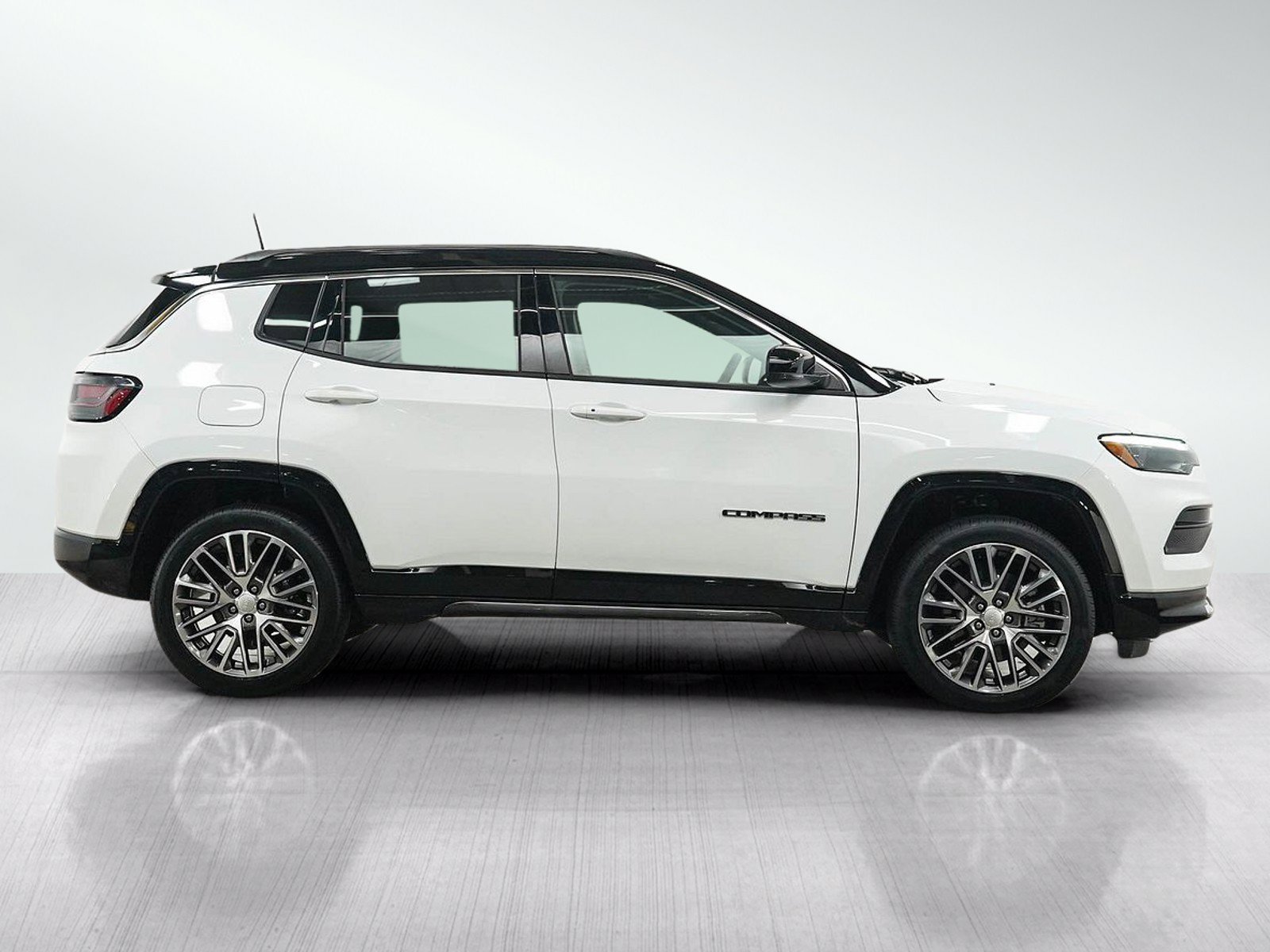Used 2023 Jeep Compass Limited w/ Elite Group AWD/4WD image 6