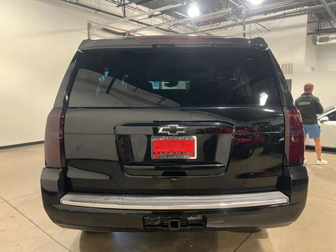Used 2015 Chevrolet Suburban LTZ AWD/4WD image 4