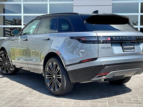 New 2026 Land Rover Range Rover Velar Dynamic SE image 3