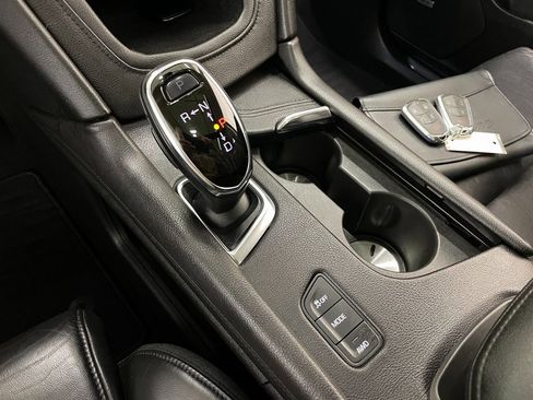 Used 2017 Cadillac XT5 Luxury w/ Driver Awareness Package image 36