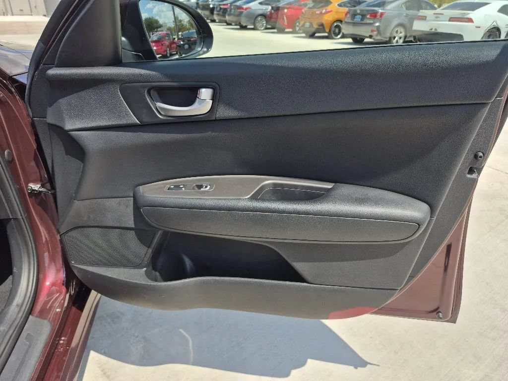 Used 2019 Kia Optima LX w/ LX Premium Package FWD image 19