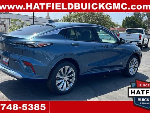 New 2025 Buick Envista Avenir image 5