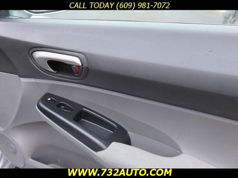 Used 2010 Honda Civic LX image 17