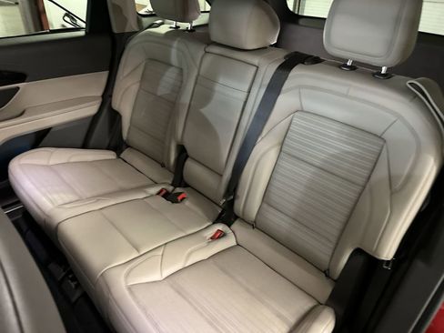 Used 2024 Lincoln Nautilus Reserve w/ Equipment Group 202A image 25