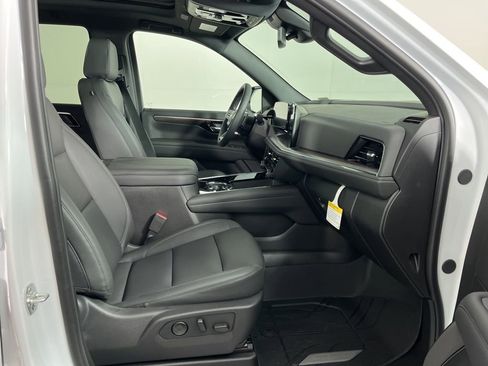 New 2026 Chevrolet Tahoe Z71 w/ Comfort Package image 9