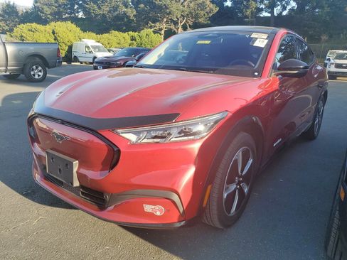 Used 2023 Ford Mustang Mach-E Premium image 3