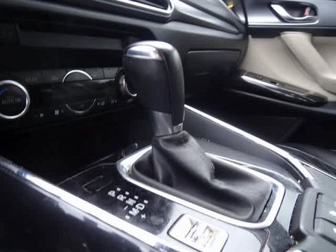 Used 2016 MAZDA CX-9 Touring image 12