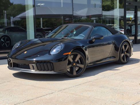Certified 2026 Porsche 911 Carrera GTS RWD image 1
