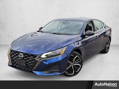 Used 2023 Nissan Altima 2.5 SR