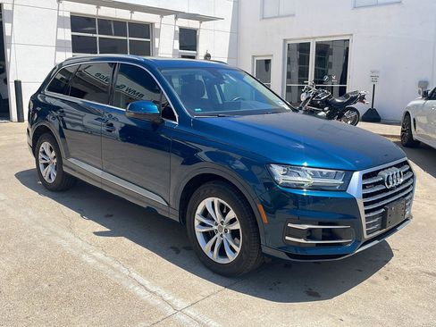 Used 2019 Audi Q7 3.0T Premium Plus w/ Premium Plus Package AWD/4WD image 3