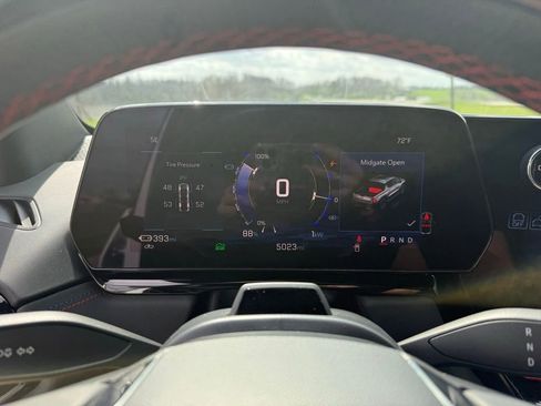 Used 2024 Chevrolet Silverado EV RST image 38