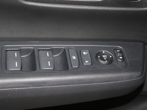 Used 2025 Honda CR-V Sport-L image 9