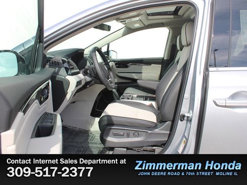 New 2026 Honda Odyssey Elite image 15