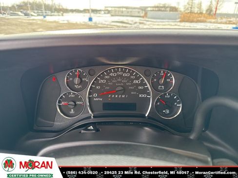 Used 2024 Chevrolet Express 2500 w/ Driver Convenience Package image 15