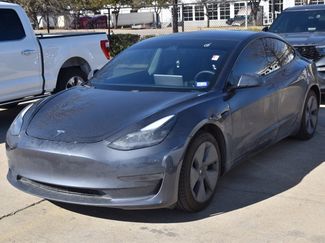 Used 2021 Tesla Model 3 Standard Range Plus video 1